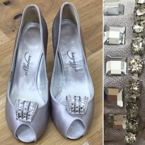 Ragazza Silver Satin Jeweled 4" Peep Toe Heels - Picture 1 of 8